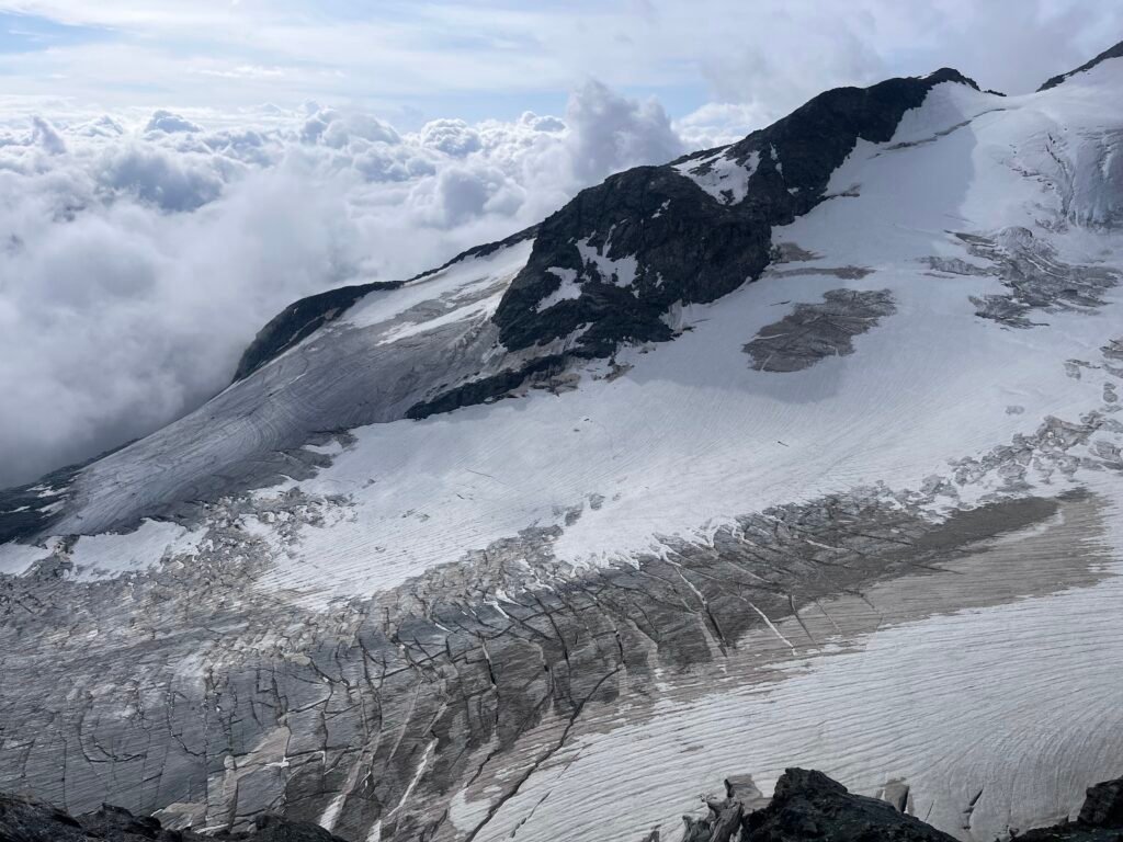 瑞士境內最高峰Dom多姆峰 海拔4545公尺 6076e897 fe15 4834 a5a6 cf393f9ab044