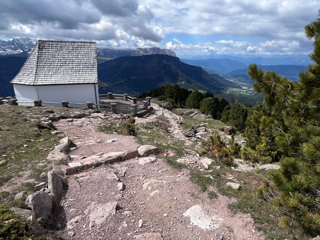 b2fd017e 8f90 4f3e b543 698d145fa26e