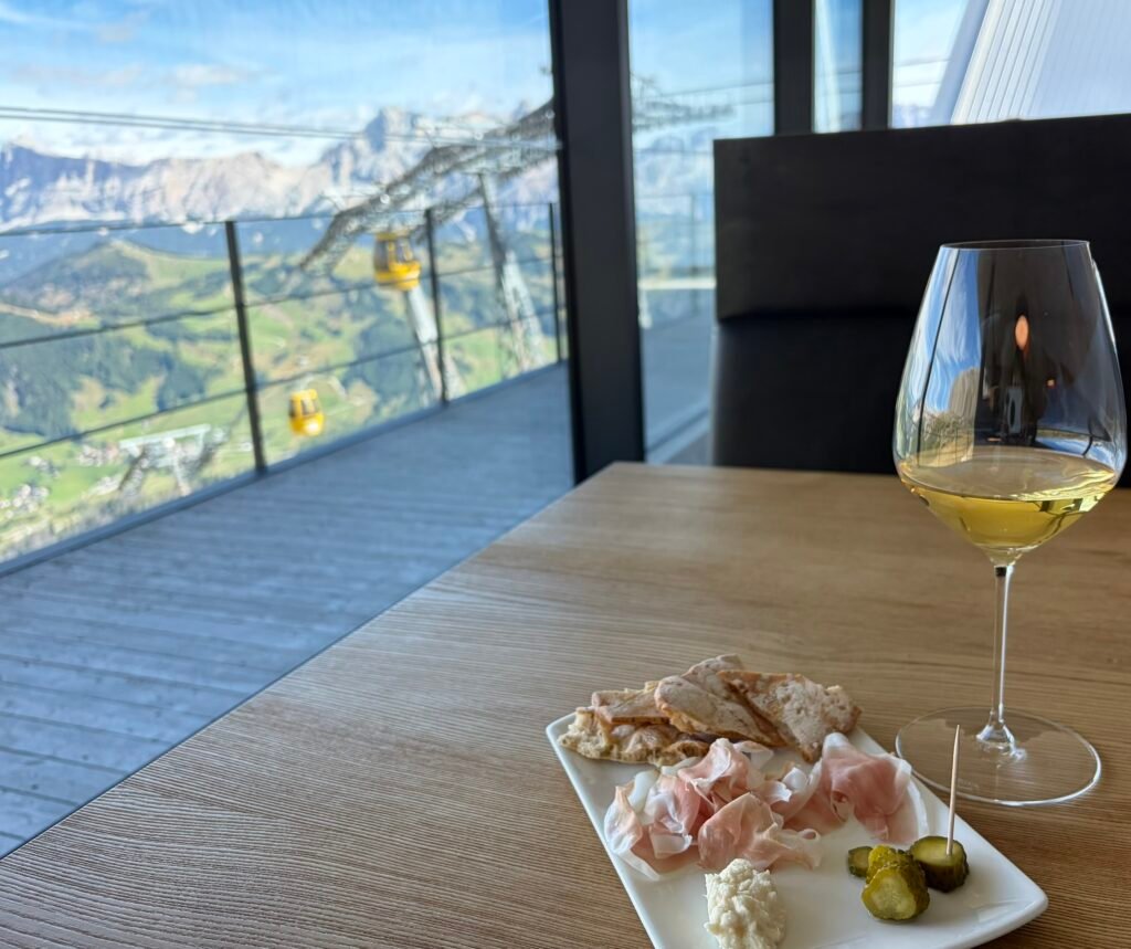 Piz Boè Alpine Lounge 