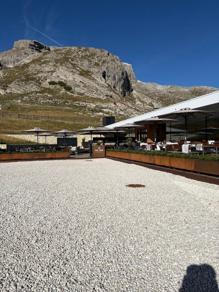 Piz Boè Alpine Lounge